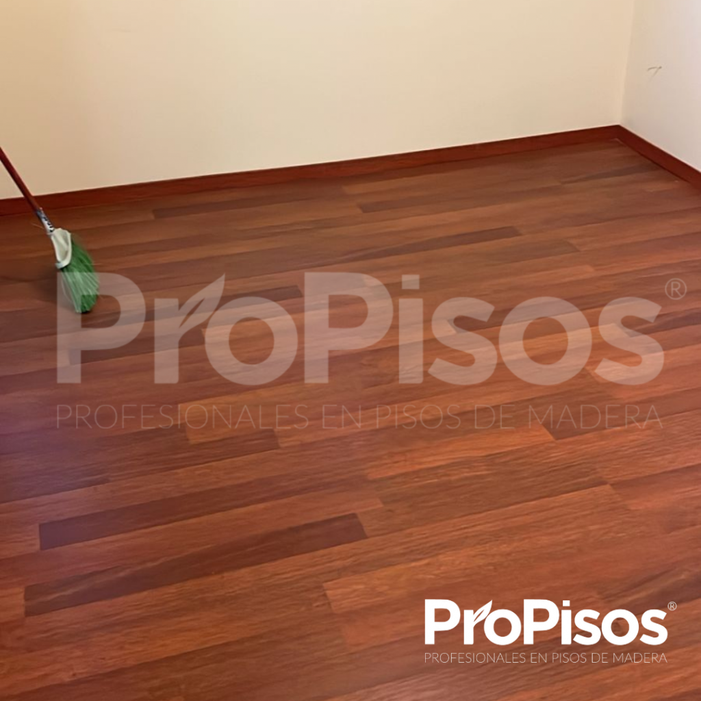 piso laminado para casas de descanso